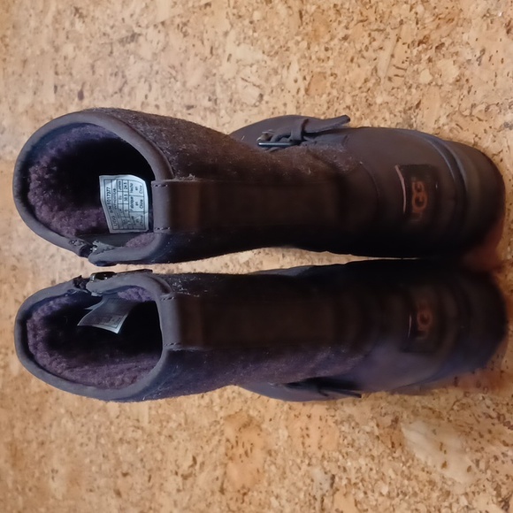 UGG Australia Women's Chocolate Brown Leather & Wool Robbie Boots 7.5 - Picture 3 of 10